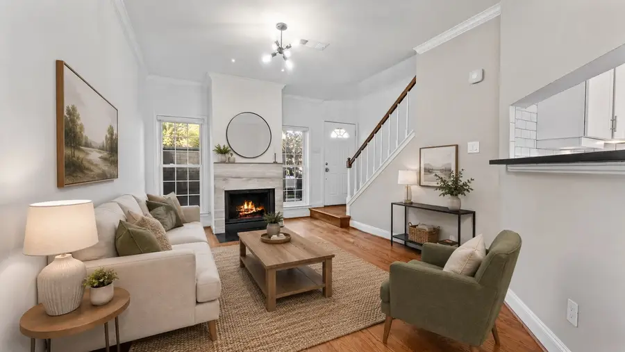 2215 Stanford Street #2215, Houston, TX 77006 - #2