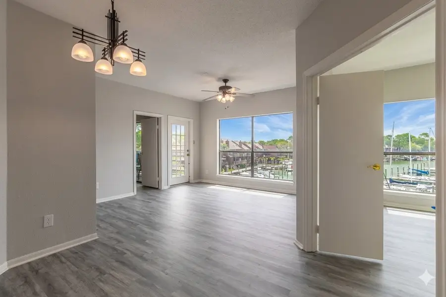 793 Davis Road #215, League City, TX 77573 - #2