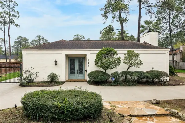 242 Vanderpool Lane, Houston, TX 77024