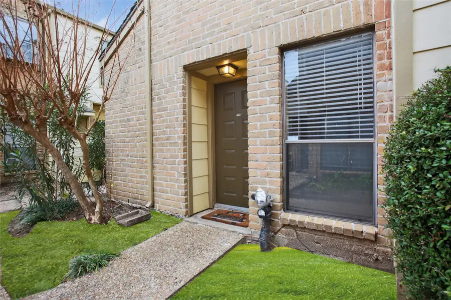 8299 Cambridge Street #706, Houston, TX 77054 - Image #2