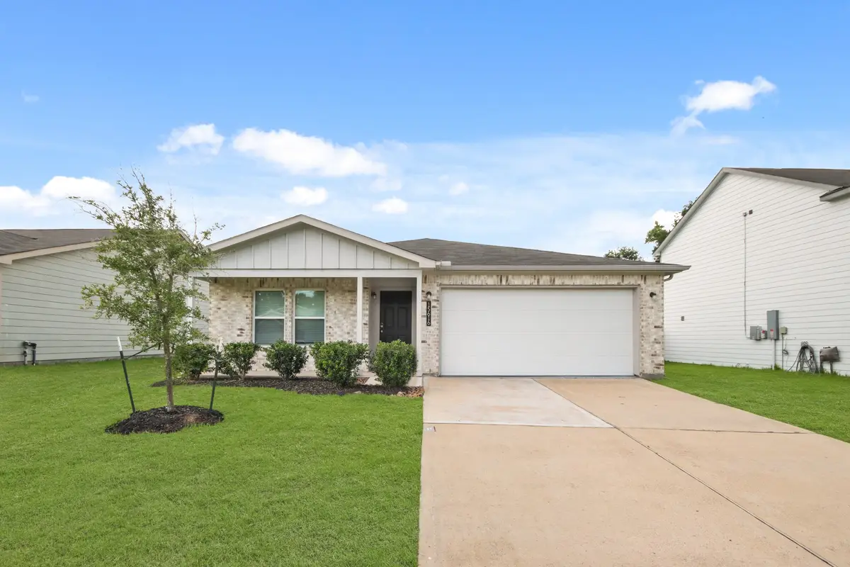 15616 Del Norte Drive, Conroe, TX 77306 - Image #1