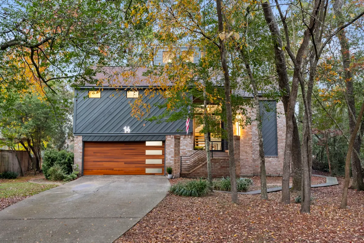 14 Wakerobin Court, The Woodlands, TX 77380 - Image #1