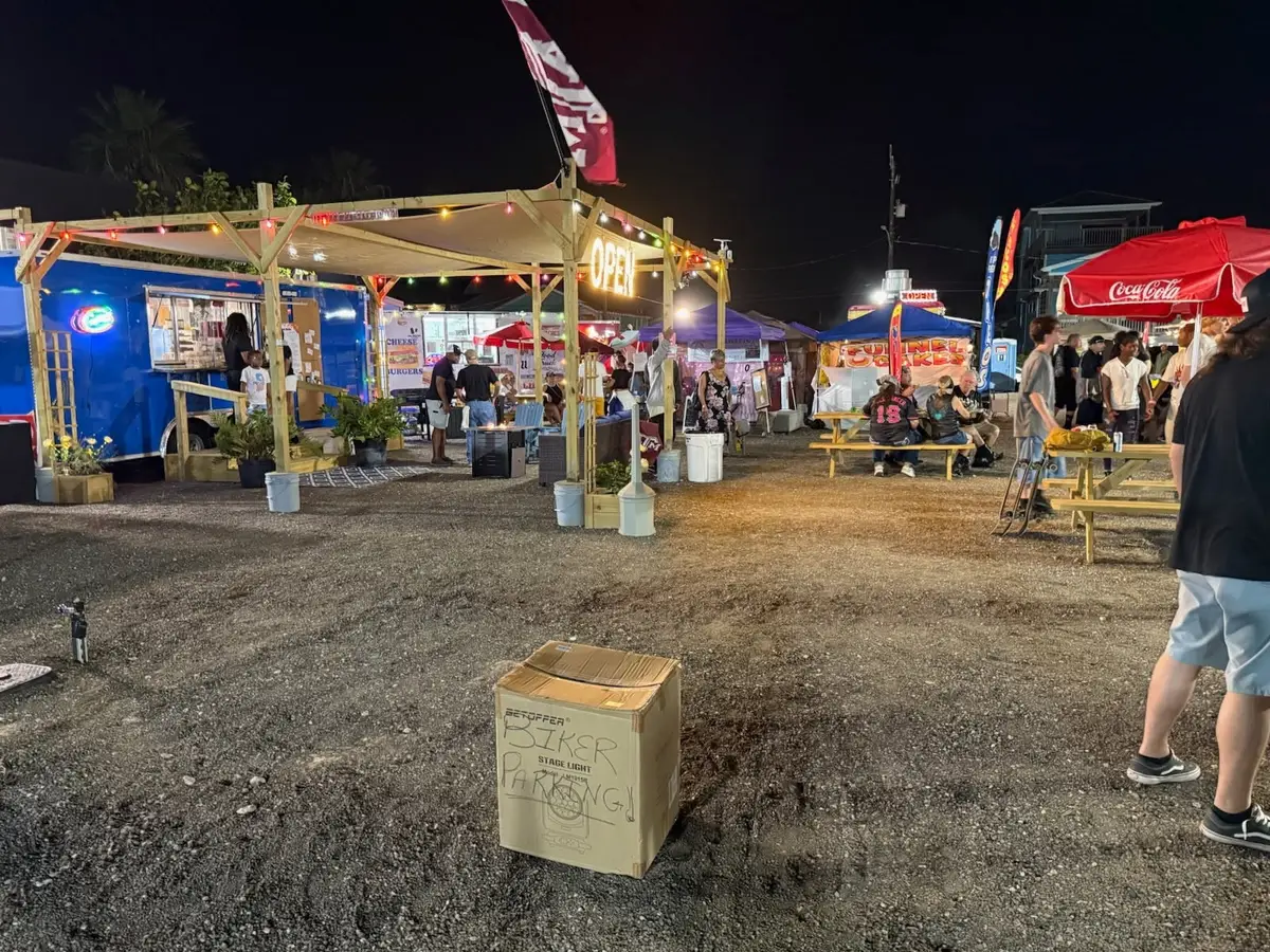 2912 & 2914 Avenue R 1/2, Galveston, TX 77550 - Image #1