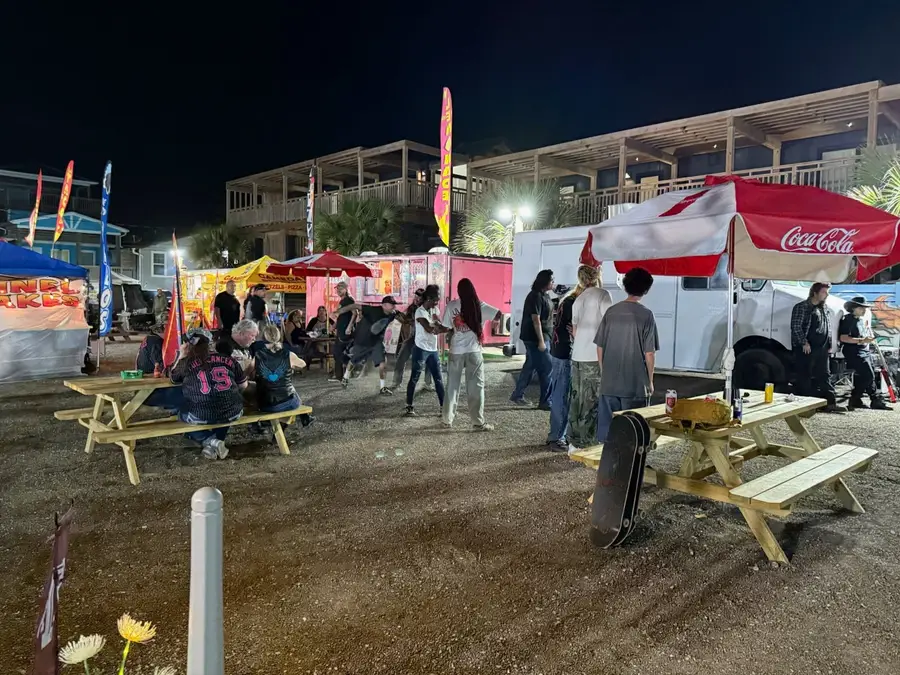 2912 & 2914 Avenue R 1/2, Galveston, TX 77550 - Image #3