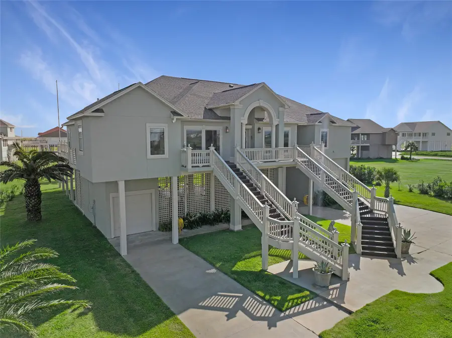 813 Pinata Drive, Crystal Beach, TX 77650 - #3