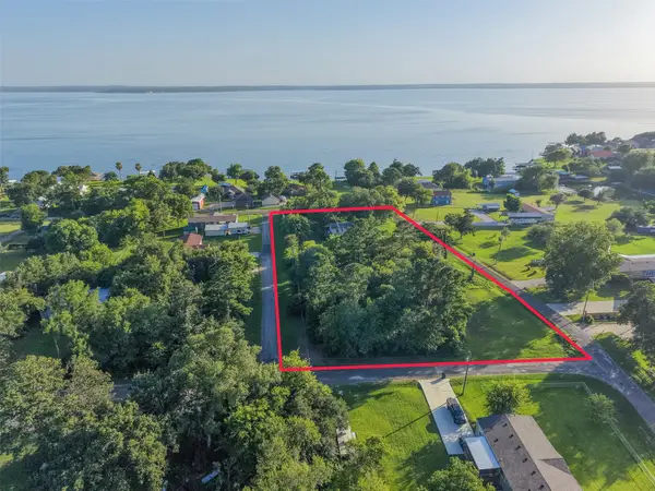 231 Boat Dock Street, Livingston, TX 77351