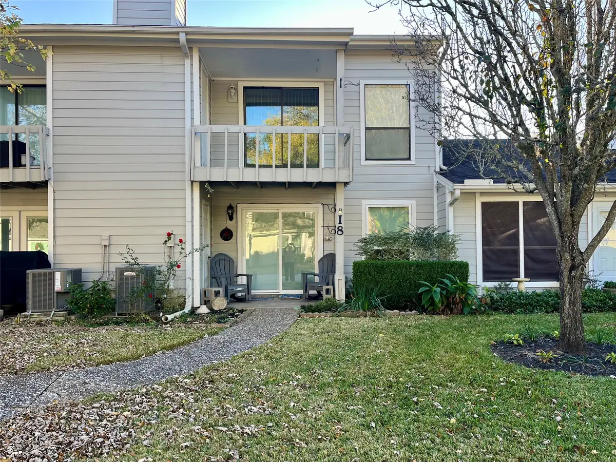 19 Hideaway Drive, Friendswood, TX 77546 - Image #1