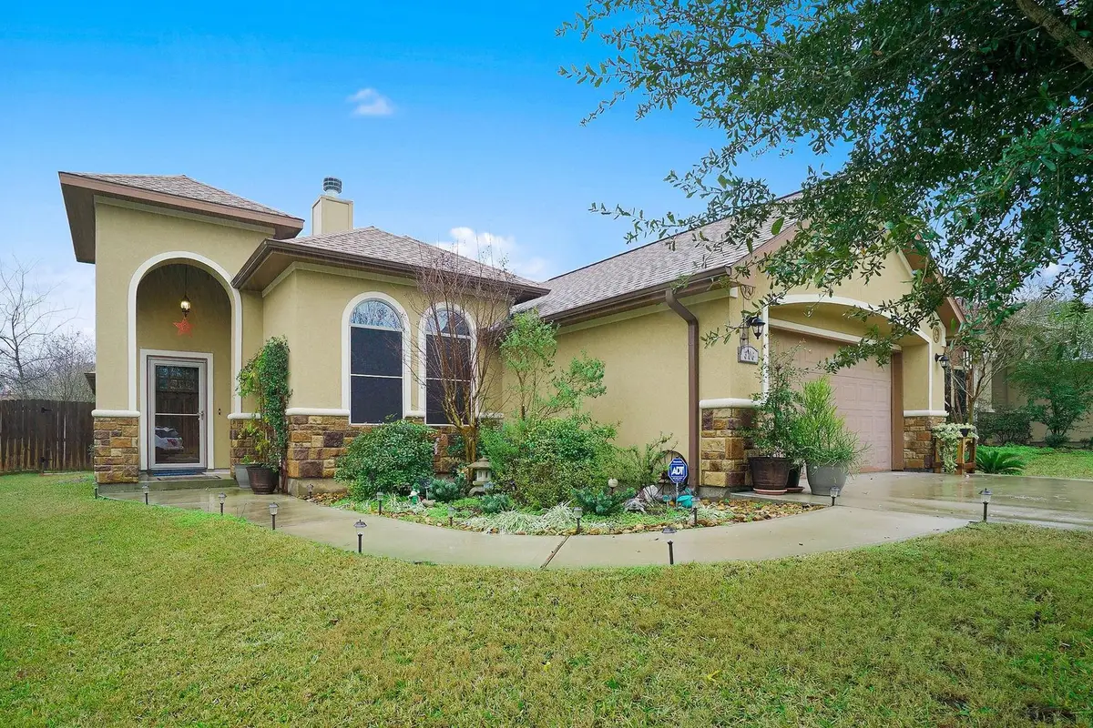 306 Lazy Lane, Montgomery, TX 77356 - #1