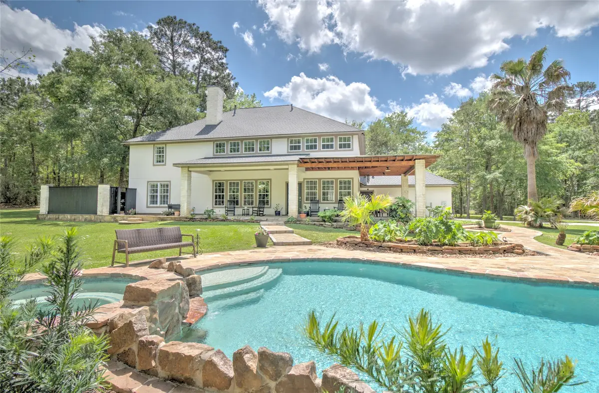 15508 Crown Oaks Drive, Montgomery, TX 77316 - #1