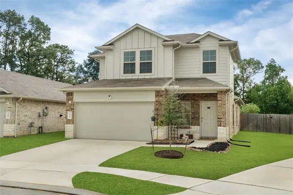 22306 Forest Gorge Lane, Spring, TX 77373