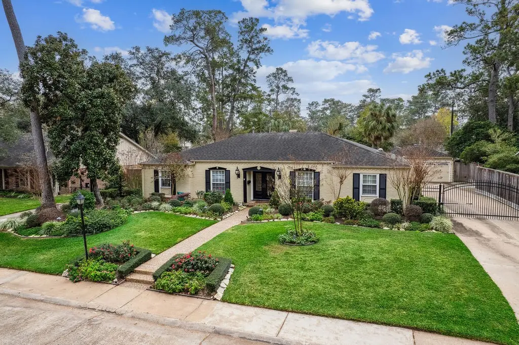 10103 Pine Forest Road, Houston, TX 77042 - Image #1