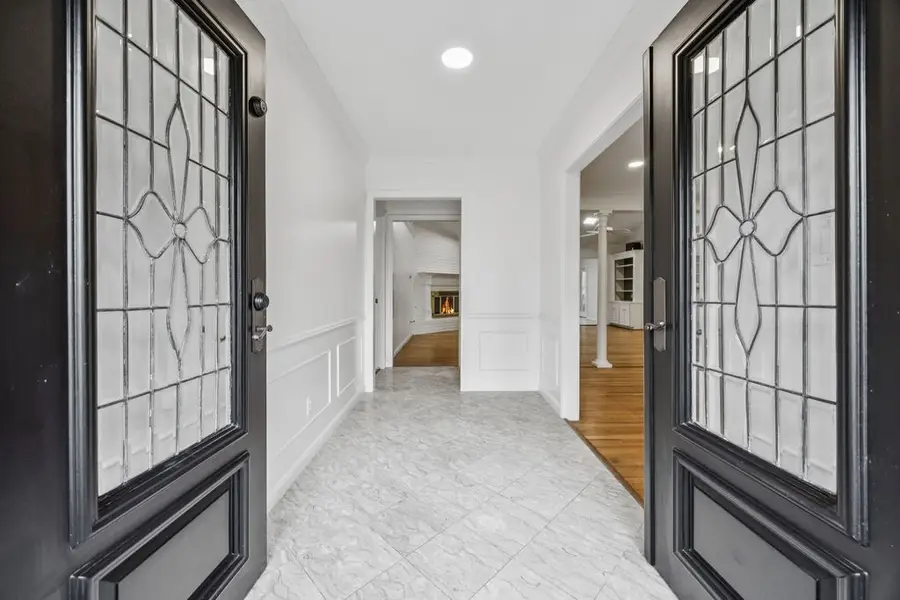 10103 Pine Forest Road, Houston, TX 77042 - Image #3