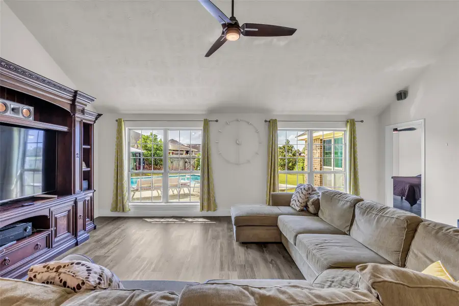 6746 Conroe Circle, Manvel, TX 77578 - #3