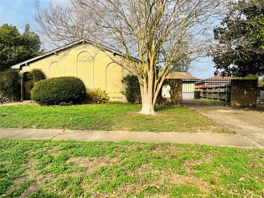 12614 Hunting Briar Drive, Houston, TX 77099 - #3