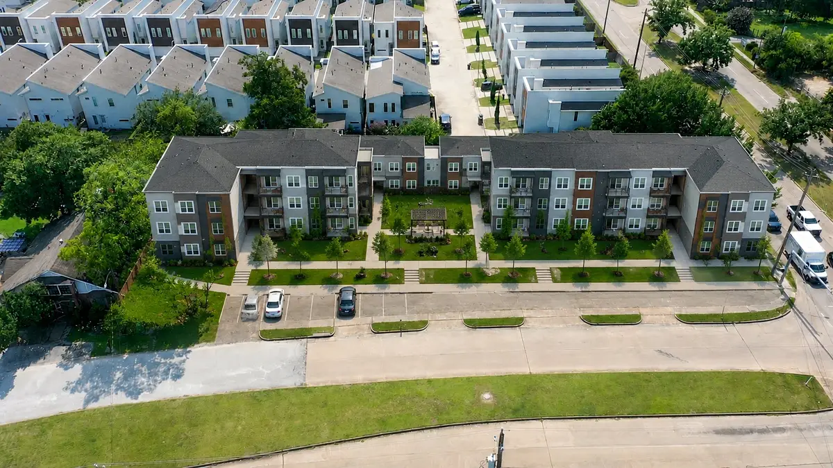 5519 Rosslyn Road, Houston, TX 77091 - #1