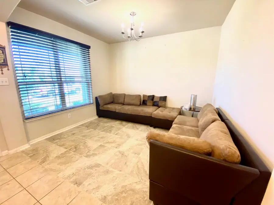 13922 Kenswick Key Lane, Houston, TX 77047 - Image #3