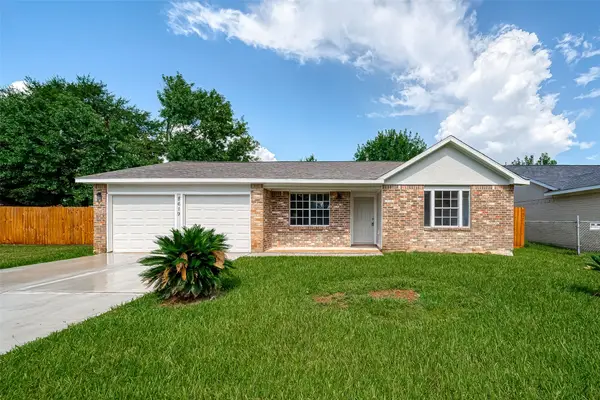 8619 Valley Meadow Drive, Houston, TX 77078