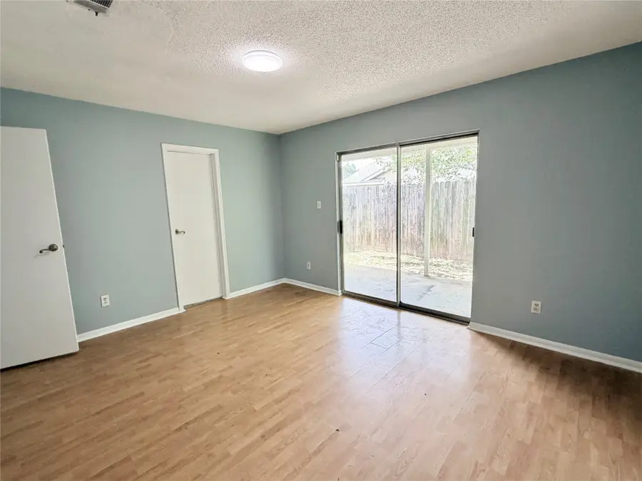 2612 4th Avenue N, Texas City, TX 77590 - #3