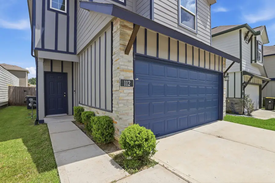 112 Camelot Place Court, Conroe, TX 77304 - #2