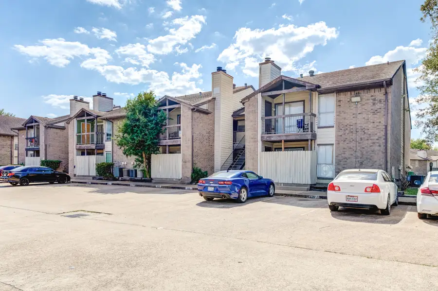 12615 Brookglade Circle #201, Houston, TX 77099 - Image #3