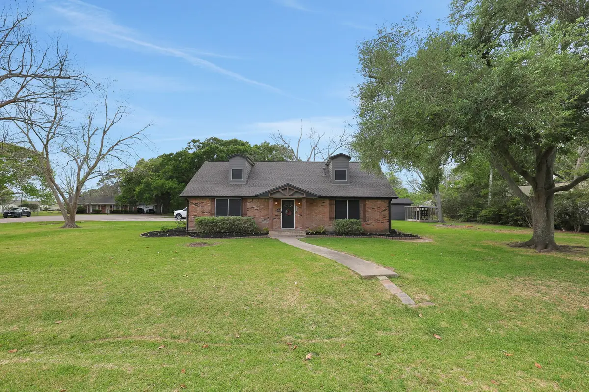 5311 Riverview Drive, Alvin, TX 77511 - #1