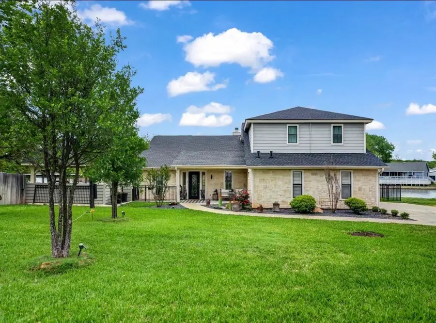 608 Casas Del Norte Court, Granbury, TX 76049 - #2