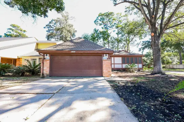 17306 Beaver Springs Drive, Houston, TX 77090