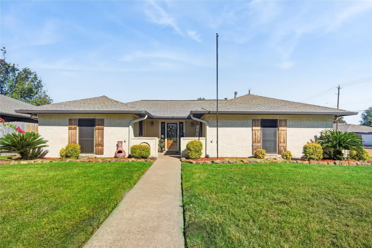 1021 E San Augustine Street, Deer Park, TX 77536 - Image #1