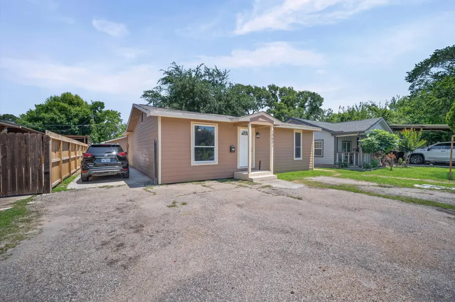 10621 Lane Street, Houston, TX 77029 - #3