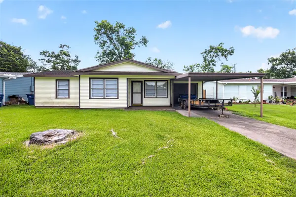 3411 Palm Avenue, Texas City, TX 77590
