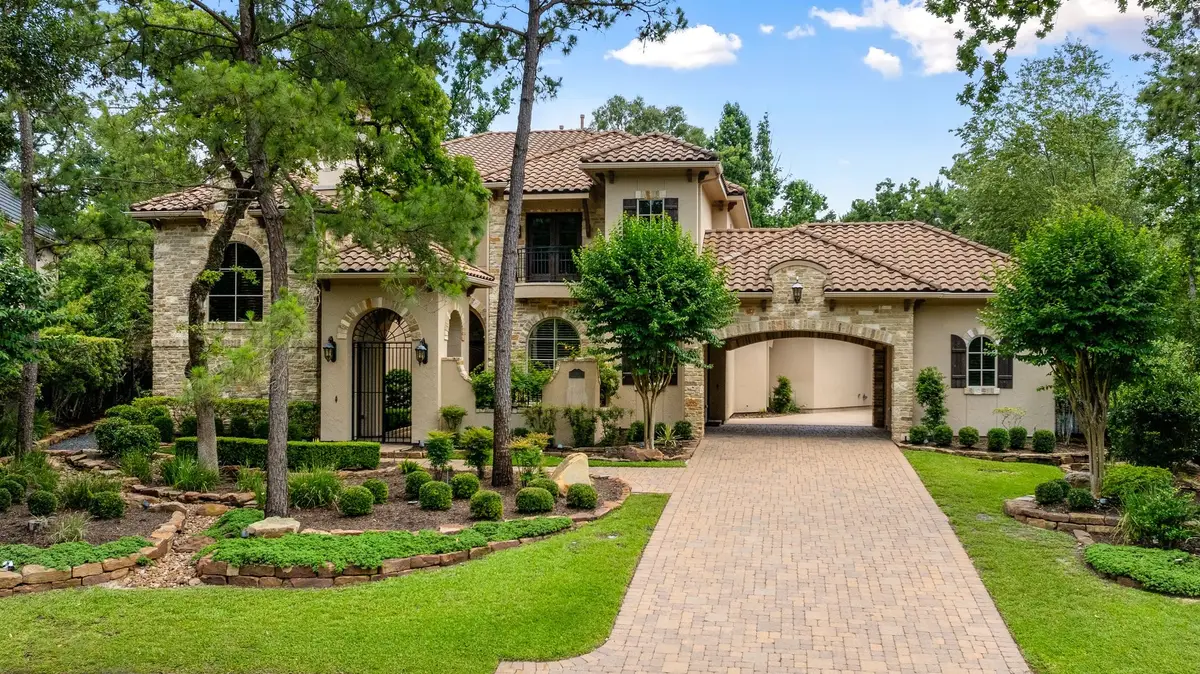 10 Maroon Creek Court, The Woodlands, TX 77389 - Image #1