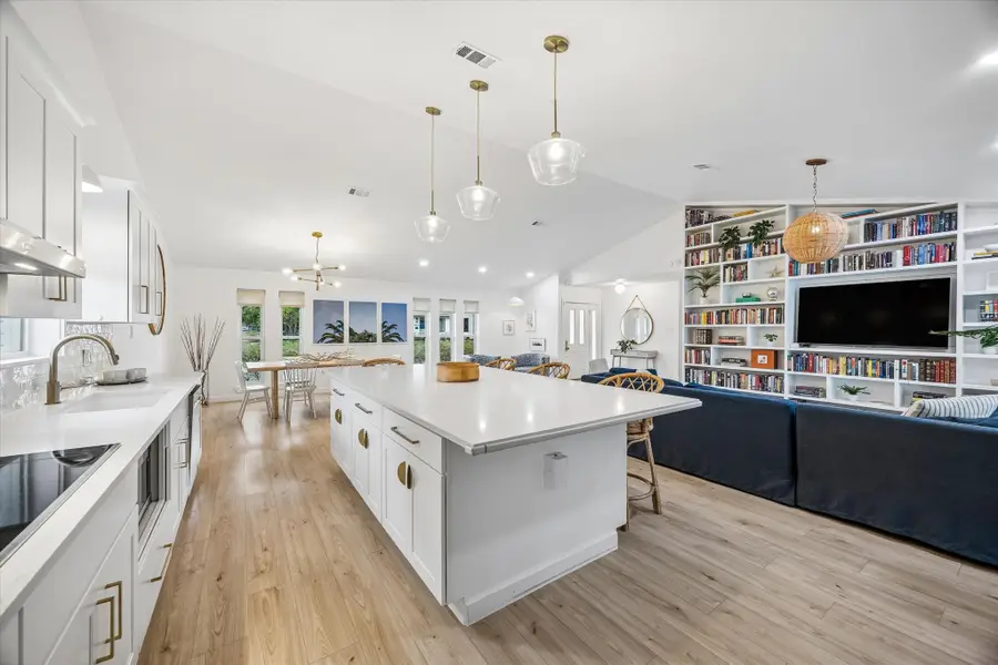 1031 Chamboard Lane, Houston, TX 77018 - #2