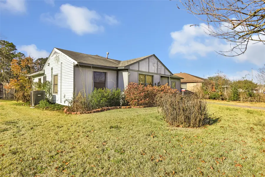 2003 Texoma Street, Baytown, TX 77520 - #3