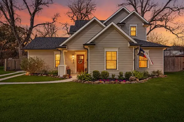 216 W 30th Street, Houston, TX 77018