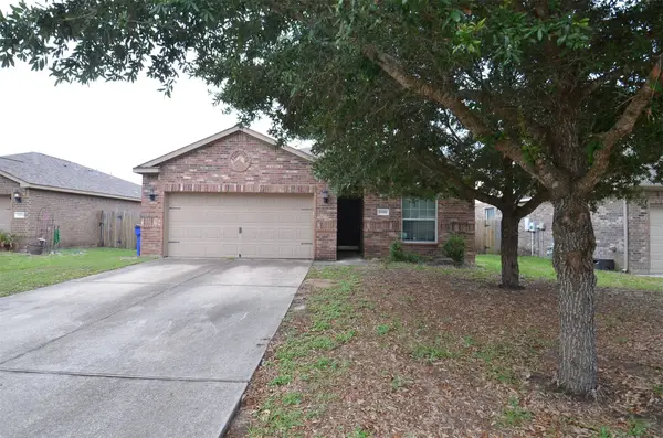 30902 W Lost Creek Boulevard, Magnolia, TX 77355