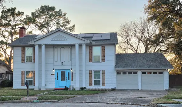 8039 Zimmermann Drive, Houston, TX 77088