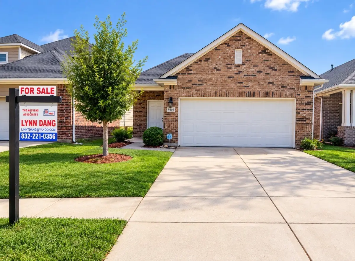 9209 Sea Garden Street, Houston, TX 77034 - #1