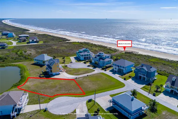 704 Cameron Circle, Port Bolivar, TX 77650