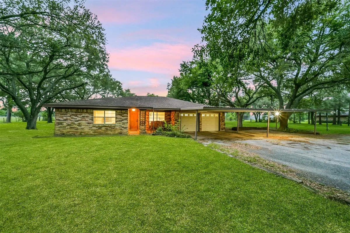 9606 Needville Fairchilds Road, Fairchilds, TX 77461 - #1