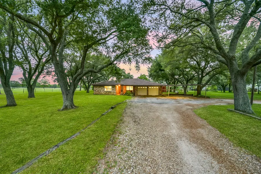 9606 Needville Fairchilds Road, Fairchilds, TX 77461 - #2