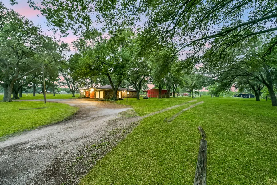 9606 Needville Fairchilds Road, Fairchilds, TX 77461 - #3