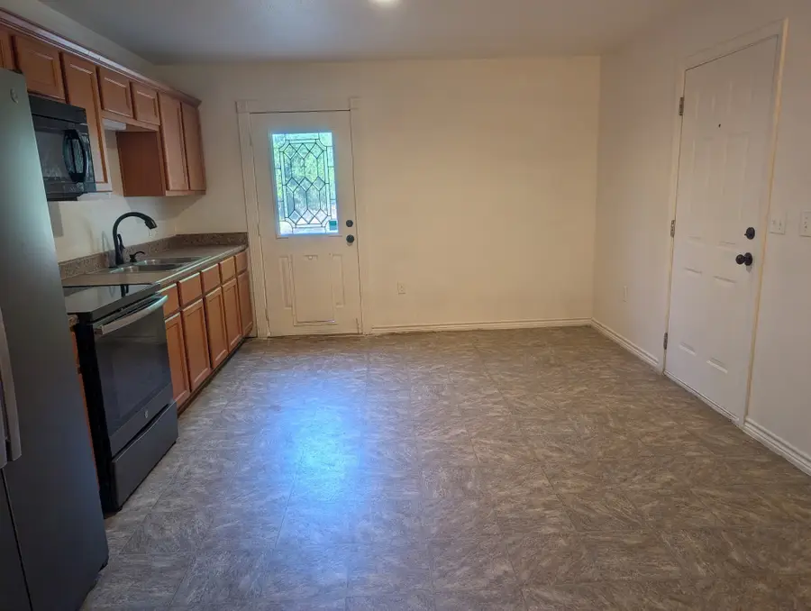 145 Morrow Street, Trinity, TX 75862 - #2