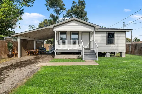 4421 Caplin Street, Houston, TX 77026