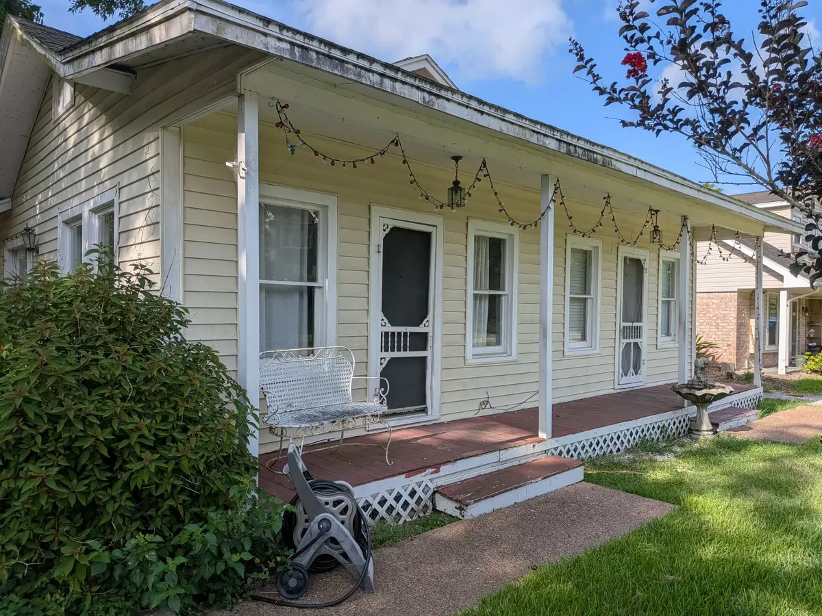 125 Meadowlawn Street, Shoreacres, TX 77571 - #1