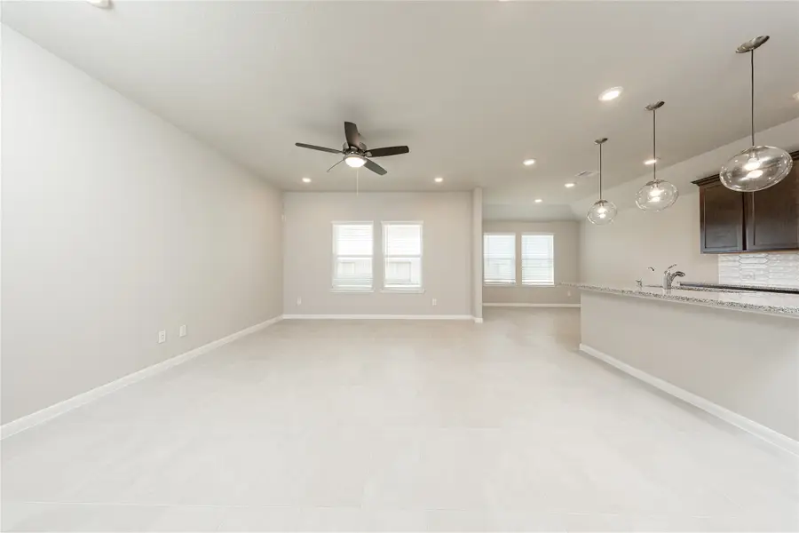 235 Orchard Laurel Drive, Alvin, TX 77511 - Image #3