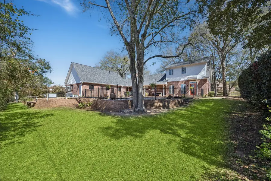 2360 Gun And Rod Circle, Brenham, TX 77833 - #2