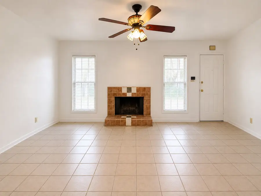 2110 Wilcrest Drive #101, Houston, TX 77042 - #2
