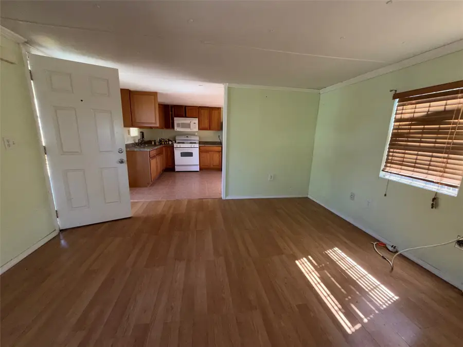 417 Clay Street, Eagle Lake, TX 77434 - #3