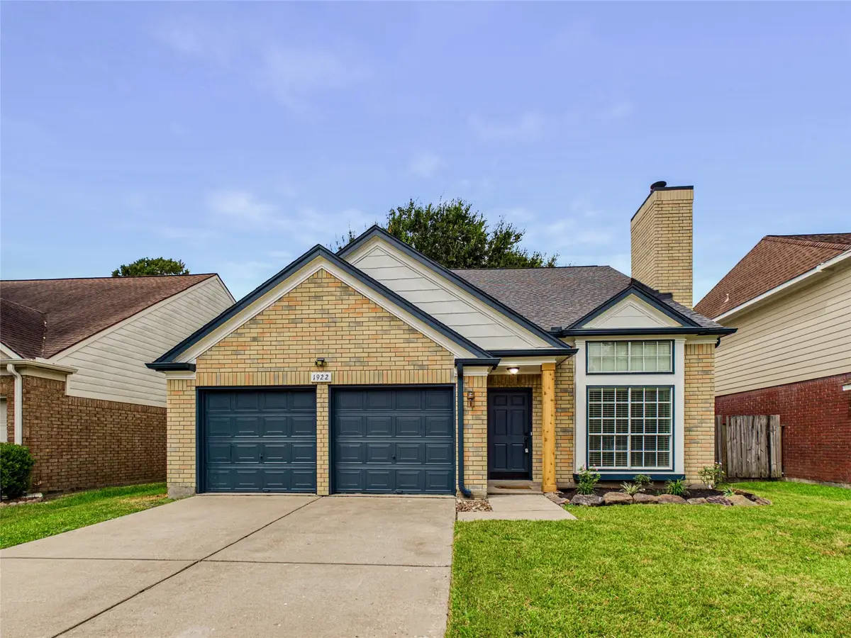 1922 Tipperary Drive, Deer Park, TX 77536 - #1