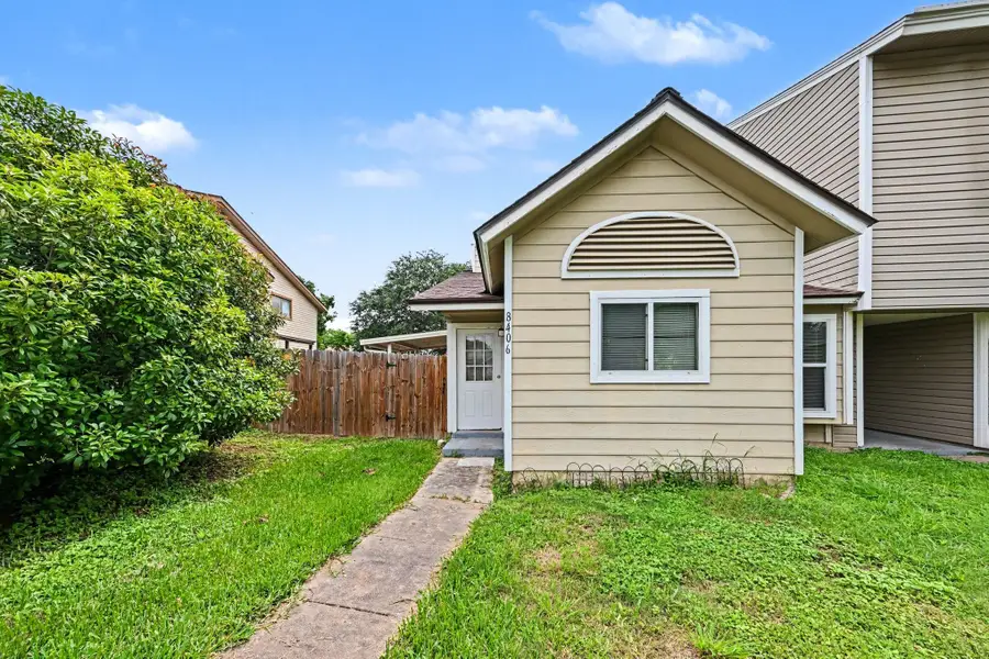 8406 Forest Ridge Drive, San Antonio, TX 78239 - #2